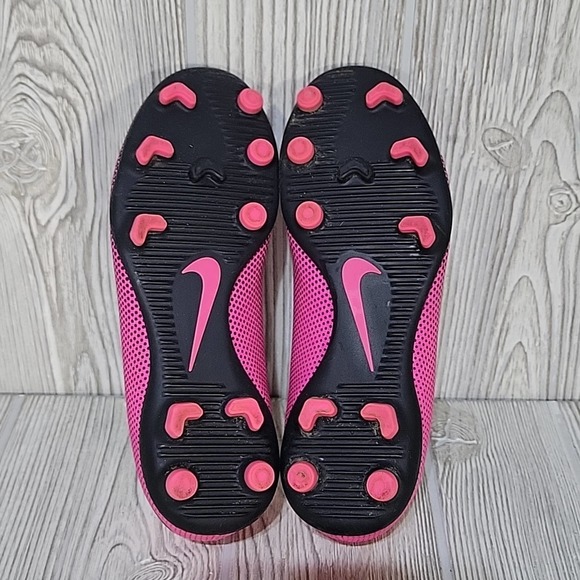 Nike Jr. Bravata II Firm-Ground Soccer Cleats, Pink/Black, Kids Size 1.5Youth - Picture 7 of 11